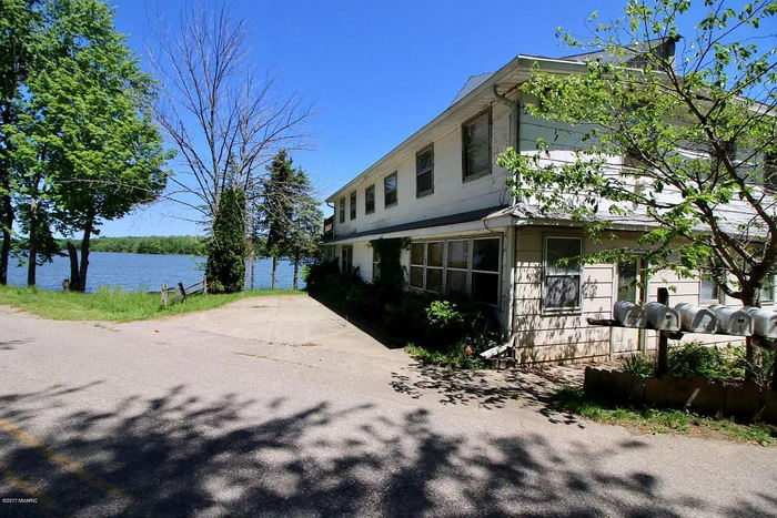 Baseline Lake Lodge - Real Estate Listing